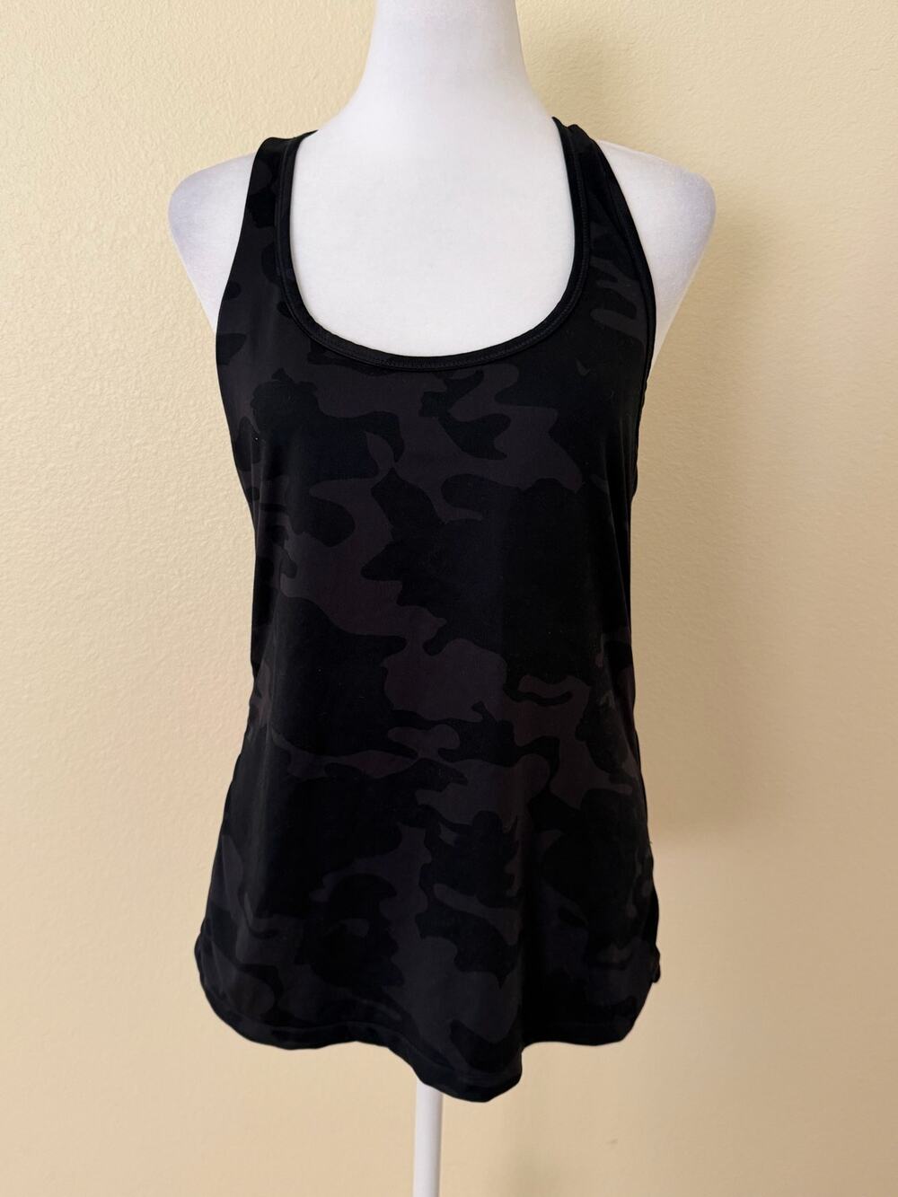 90° By Reflex Women Black Camo Patterned Racerback Athletic Tank Top Size L